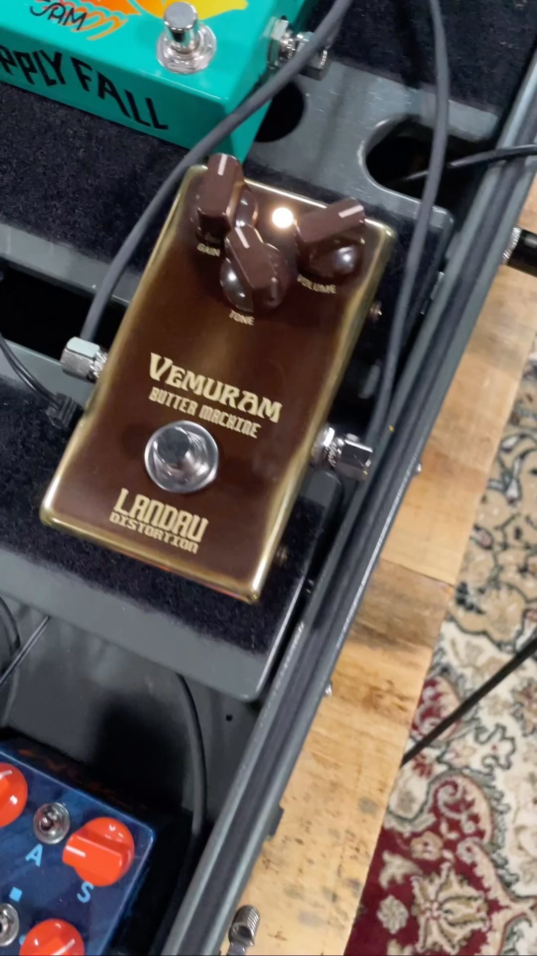 Today's drive is the Vemuram “Butter Machine.” A very touch