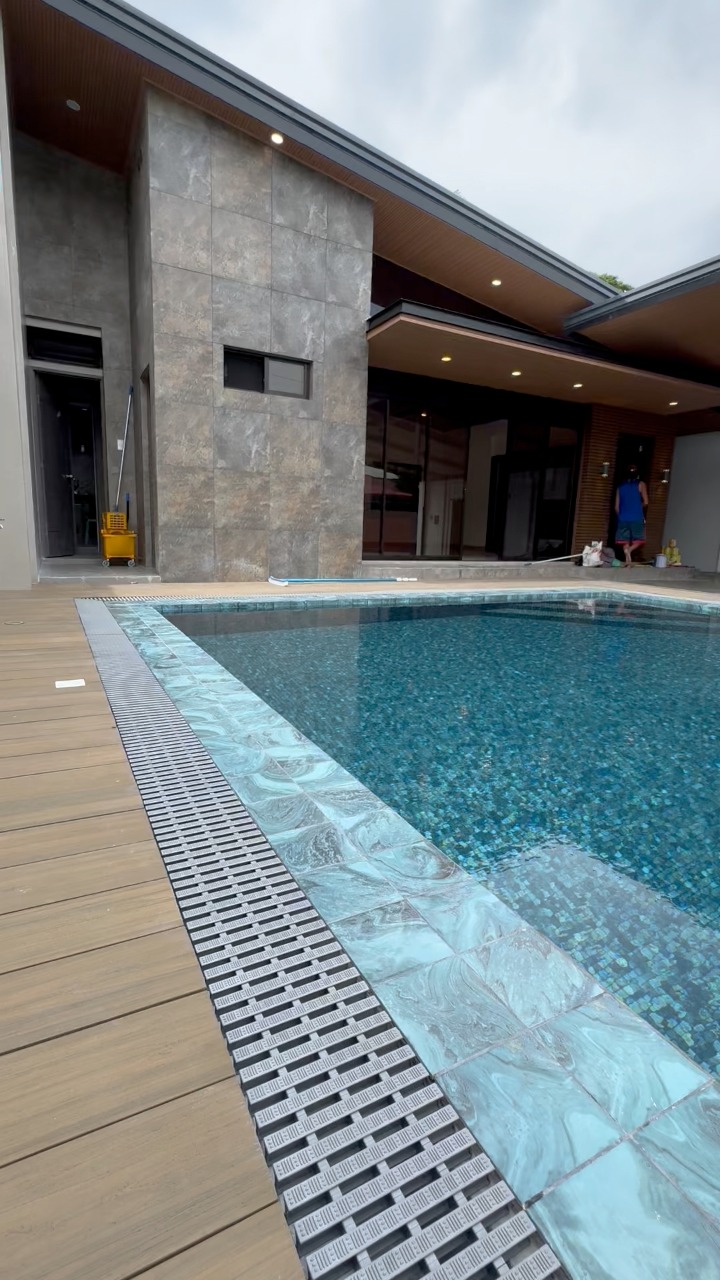 Arch Butch Balato - Bluree builders / Bruenn pools