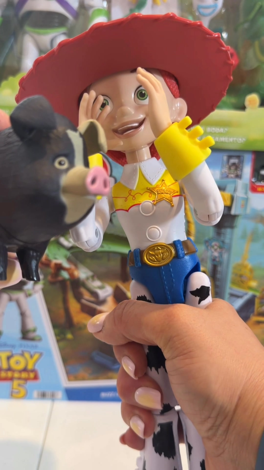Critter Talk Jessie is 10/10 adorable! Squeeze Jessie's legs to