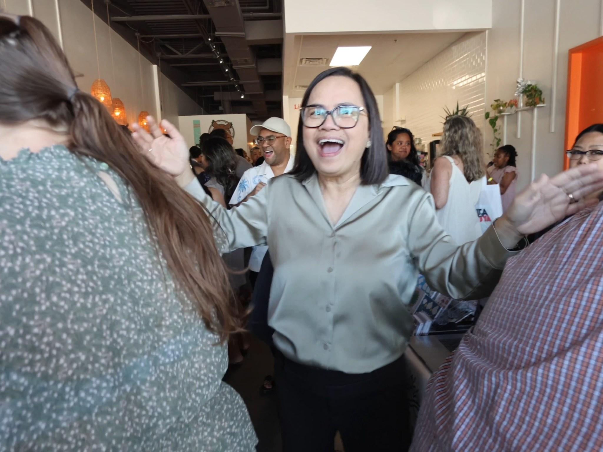Your Favorite Therapist She wrote a book featuring the first Filipino ...