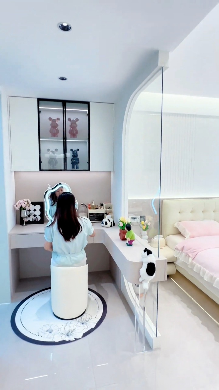 bedroom design with attached bathroom and dressing room plans The in the master is facing the bed. In order to avoid embarrassment, a table was made to connect a transparent glass partition. This not only does not affect the lighting, Floor Color:Metallic Peony Kids clothing rental services near me Frsasu Girls Halter Princess