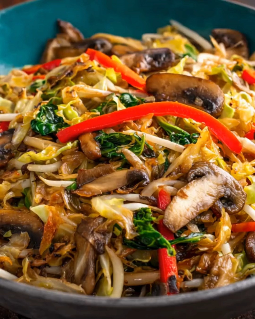 Asian Mushroom Cabbage Stir Fry Ingredients: 2 tablespoons vegetable ...
