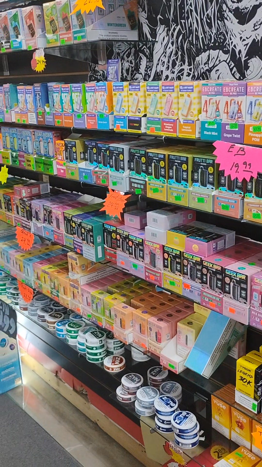 smoke and vape shops in henderson nc shop on Garnett Street Henderson, Colour:Black Carbon Fibre 5 Pack One Juul pod contains