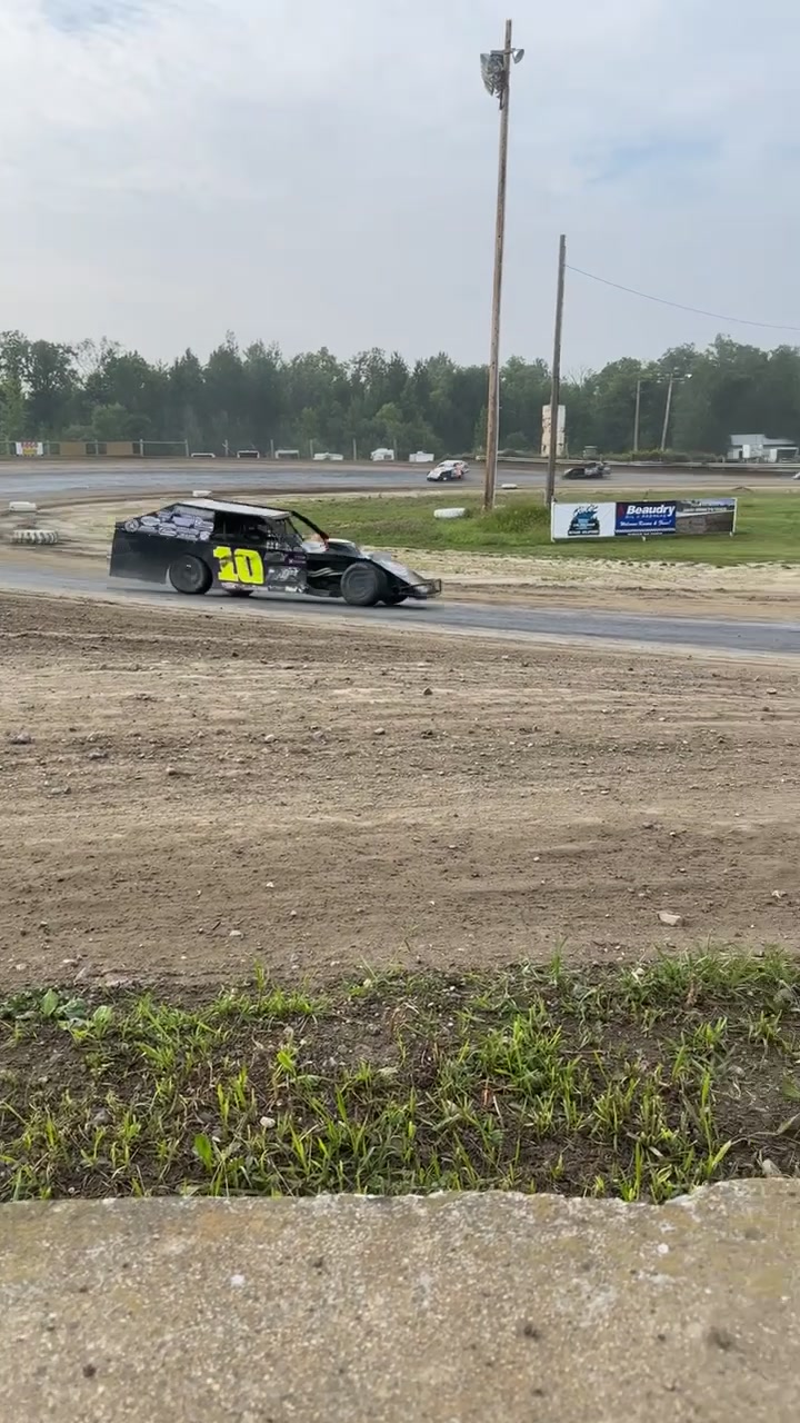 Mike Blevins Diggin at Bemidji Speedway #racecar #racing # ...