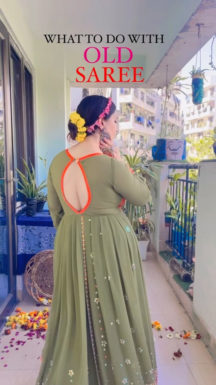 simple saree dress designs Tried from floral georgette dress design # 19 👗outfit from scratch 🙂 #kannadaminivlogs #minivlogseries #kannadavlogs #dressdesign #outfitinspiration #outfitideas #outfitfromscratch❤️ #lifeandliving #blessedlyf☺️ New Sleeve Length:21 Maxi Formal Dress Miley Cyrus Ivory And