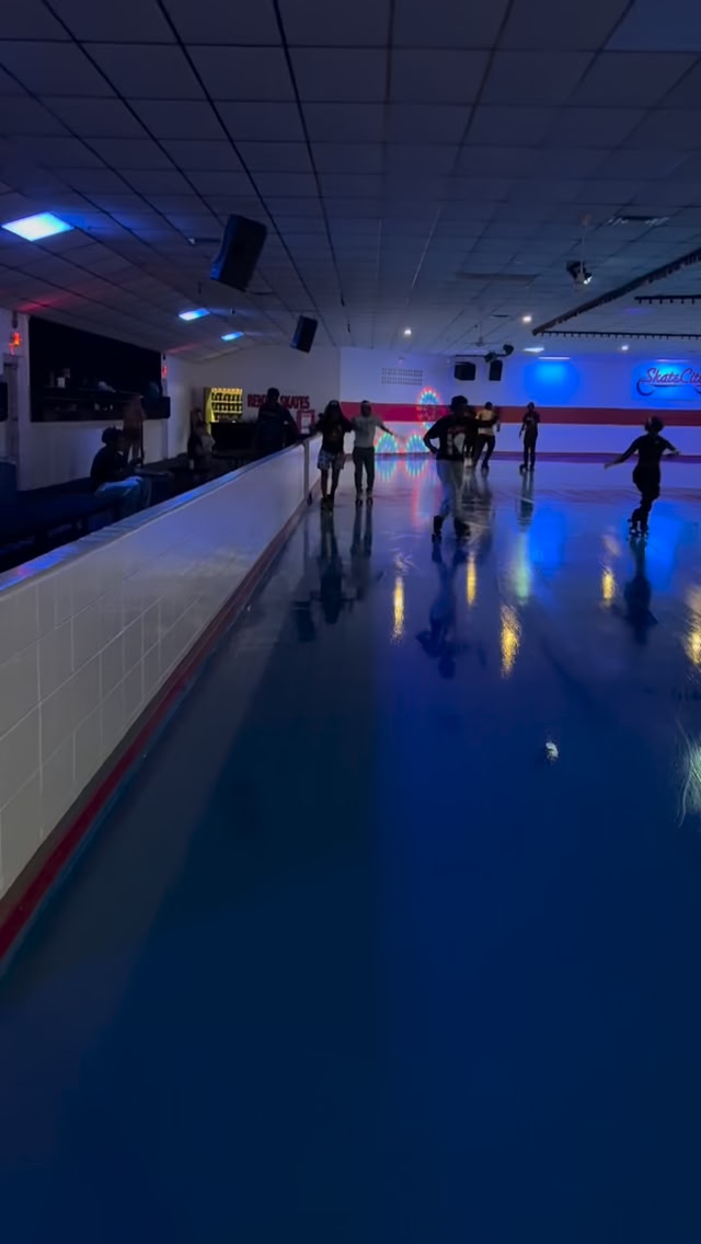 Adult skate night…smooth from start to finish 🛼✨ | Skate City St