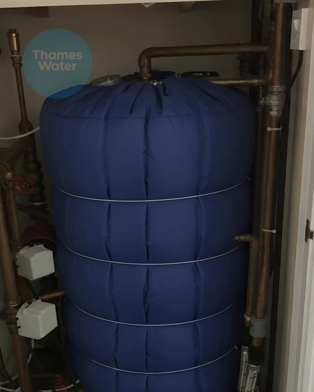 Insulating your hot water tank and pipes helps keep heat where it ...