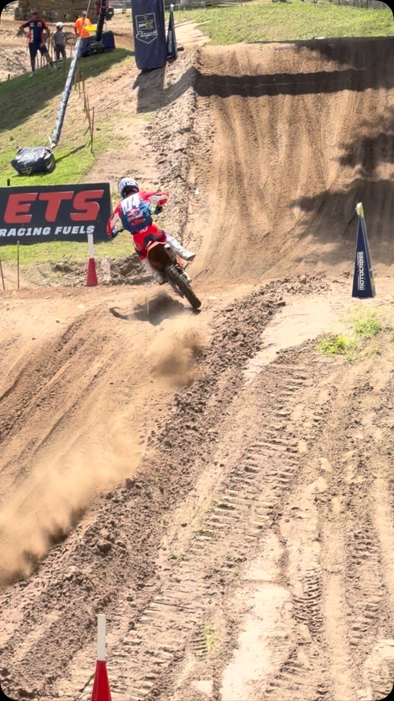 A little bit of raw Lucas Coenen sand action. 👀 | Vital MX