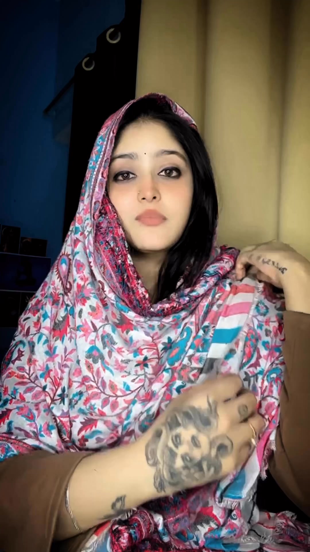 Kis ladki me man jata hai . . . . . . . #simmyrajput #simmoceans #new # ...