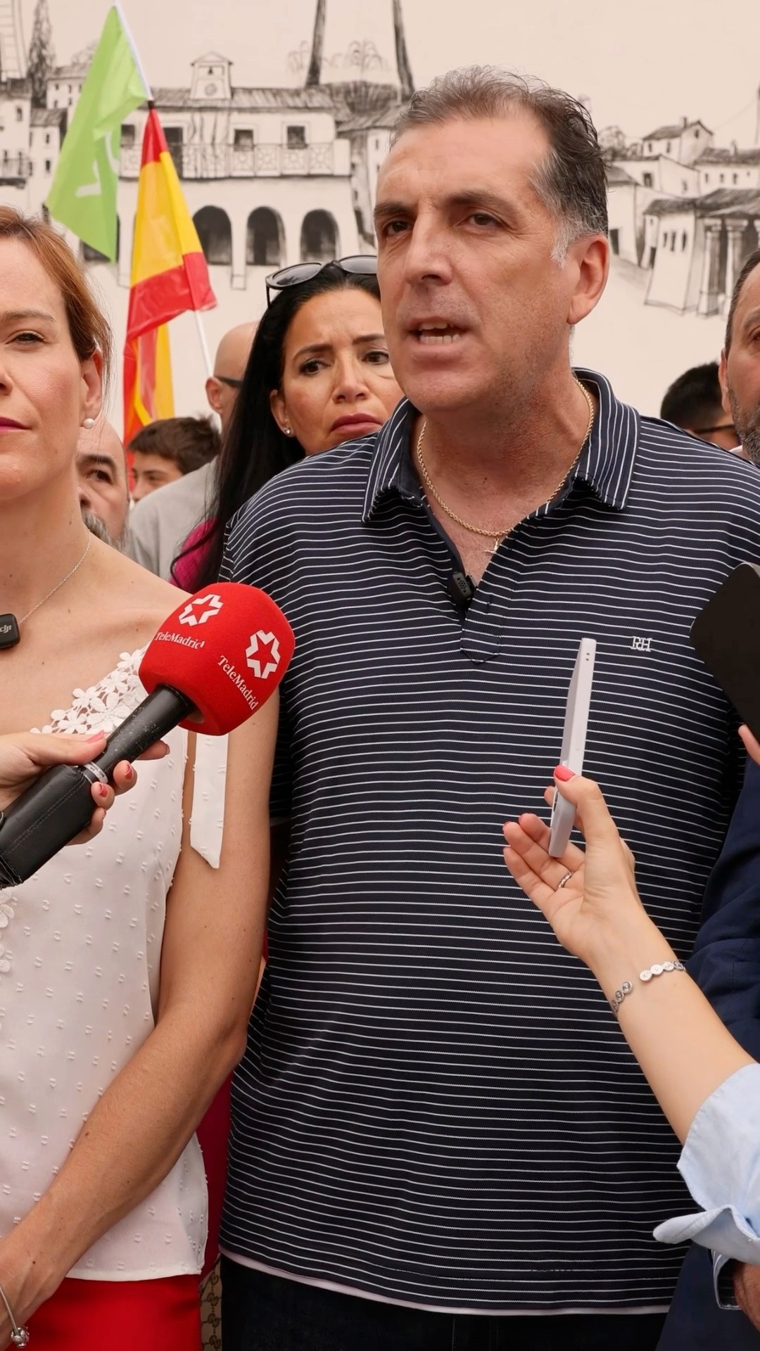 LA RESPUESTA de VOX frente a la inmigración masiva e ilegal es CLARA y ...