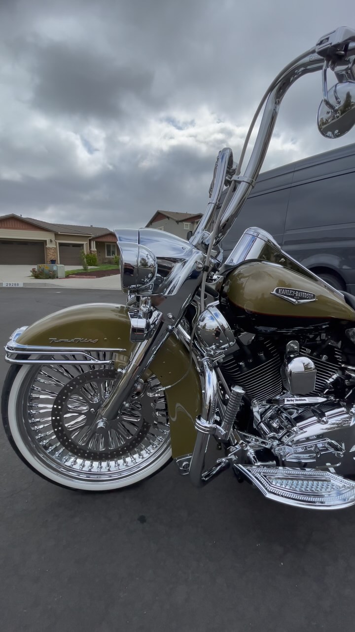 Mike’s Mobile Detailing🇺🇸 . . Harley Davidson Road king polished up and ...