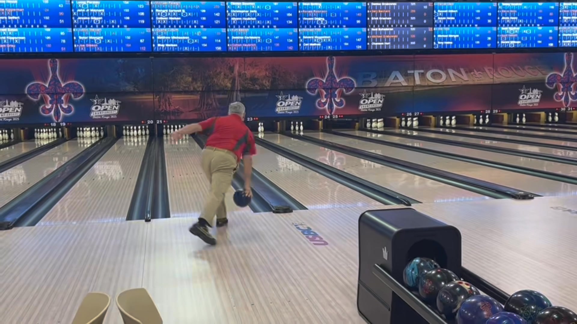 As Kaven Massey was making his run at 300, Michael Raleigh of Clyde ...