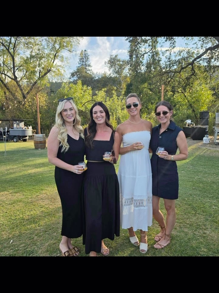 Castlewood Honey Harvest Dinner at the Valley Course. Featuring our own honey 🍯 🐝💛 | The Club at Castlewood