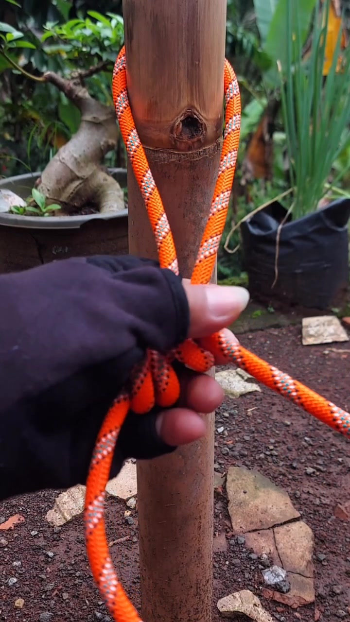 Simple way and very easy trick #rope #easykhnots #tutorial #camping # ...