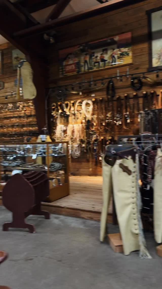 Fresh chaps just rode in #thebestinthewest Built for reining, roping ...