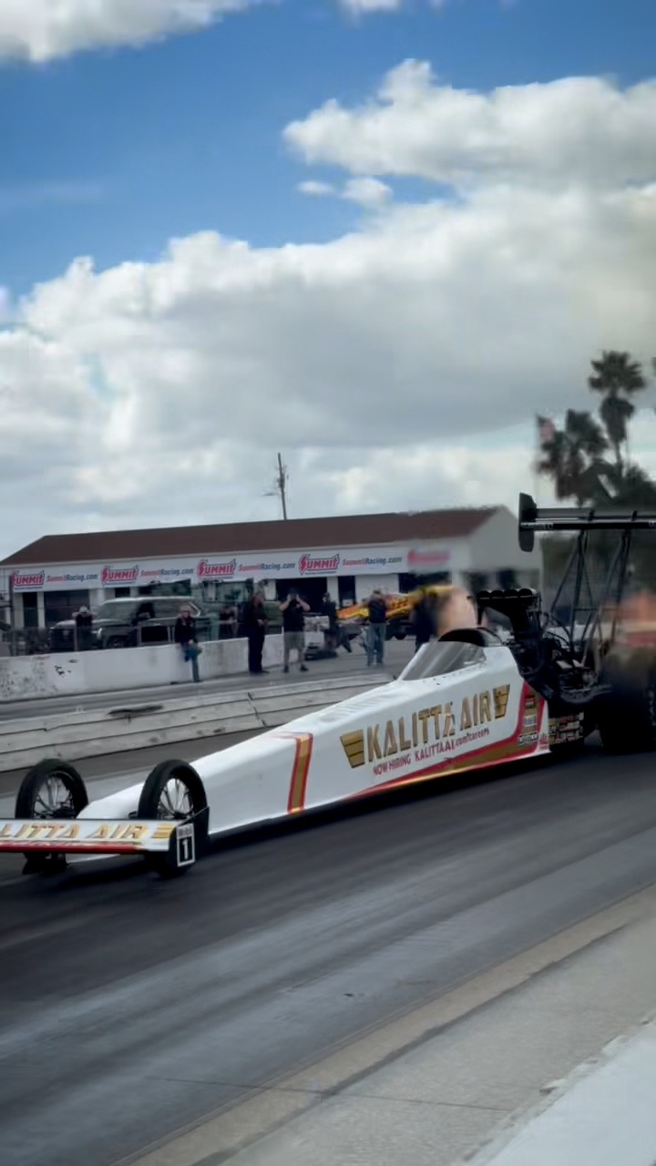 When flying is the only thing that matters… Kalitta Air 🤝 Kalitta ...
