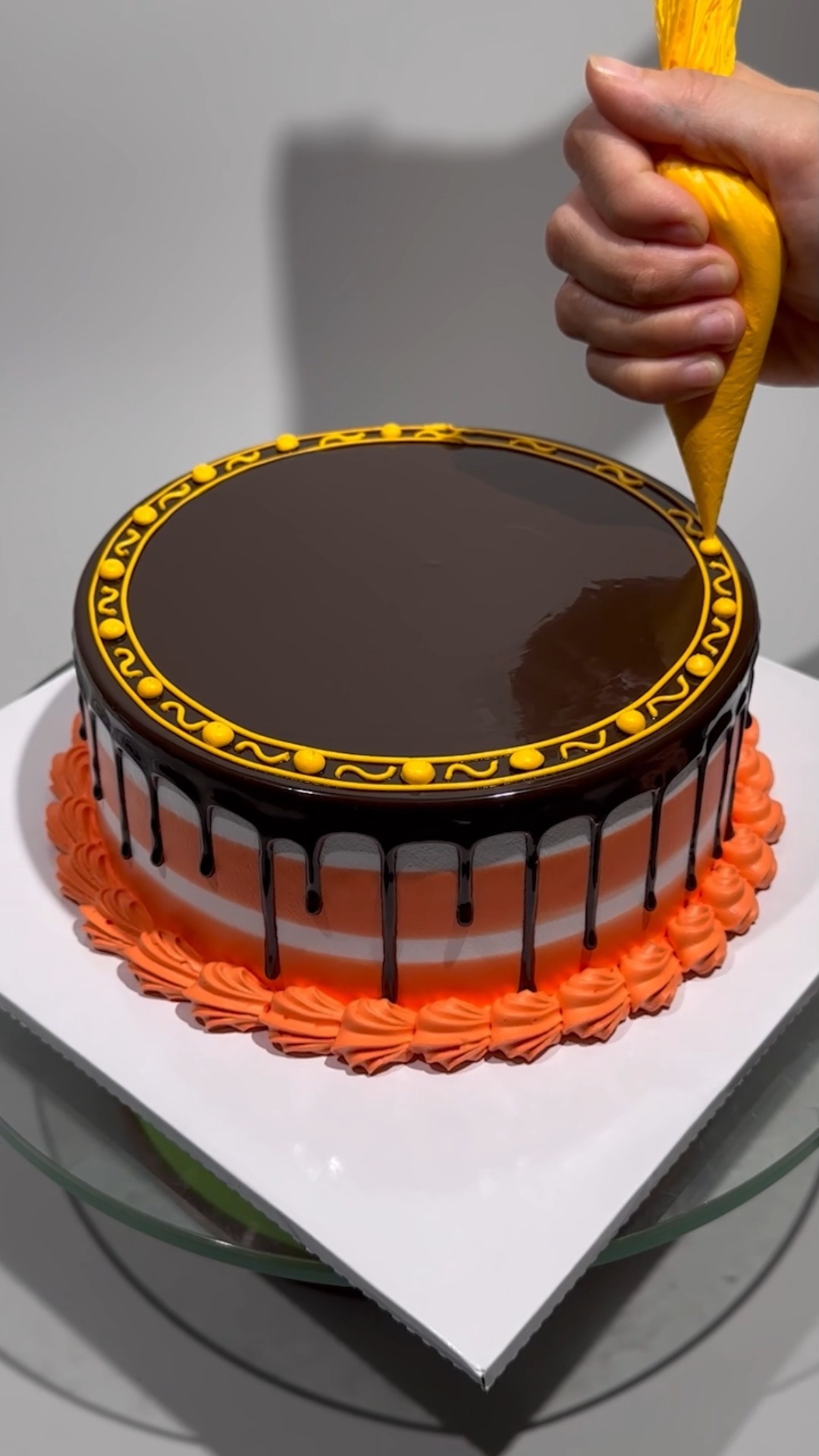 #cake #cakedesign #cakedecoration #caketutorials #cakeideas #reels # ...