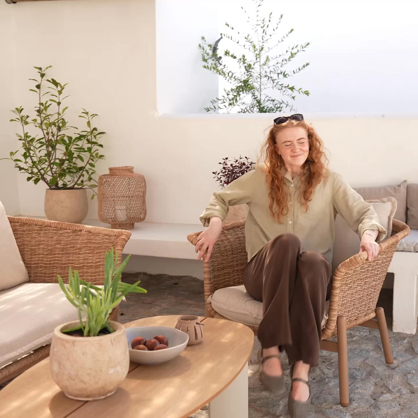 Der Frühling steht vor der Tür… ist dein Aussenbereich schon bereit? 🌱 Bei den JYSK Garten-Tagen sparst du 20-60 % auf viele Artikel für deinen Aussenbereich. Entdecke Tische, Stühle, Loungemöbel und