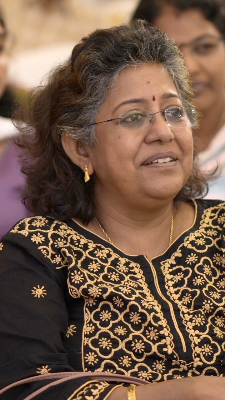 Navaneeth Unnikrishnan - Singer