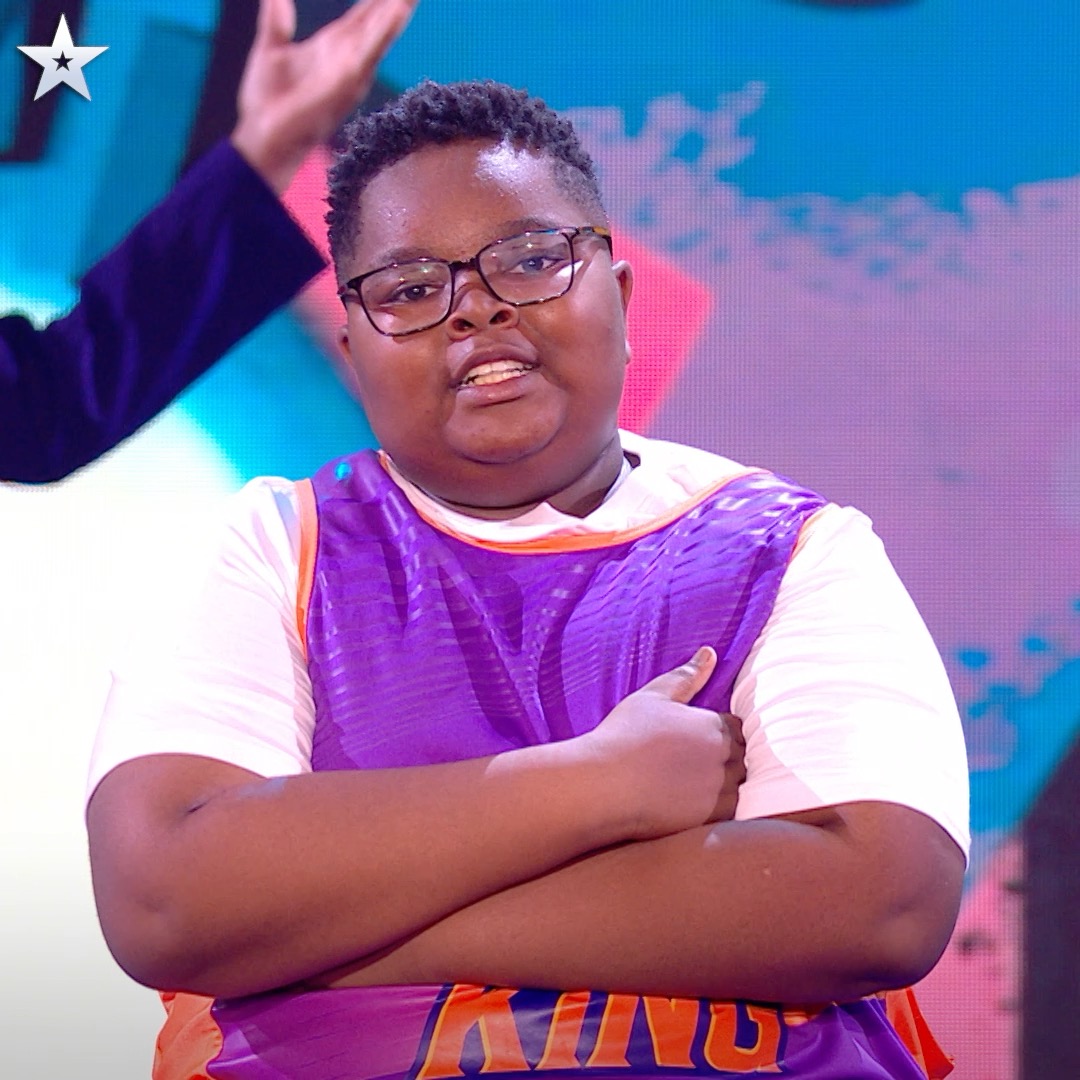 Comedian Drew Lynch Wins Howie's Golden Buzzer on America's Got Talent ...