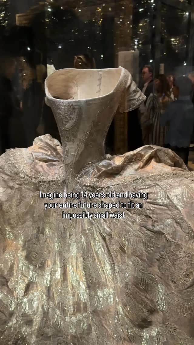 lady charlotte wedding dress gown of Duchess Hedvig Elisabeth Charlotta, 1775. Marie Antoinette Style exhibit at the Victoria & Albert Museum. I'll be sharing some garments from the Marie Antoinette exhibit over the next few seasonshift26