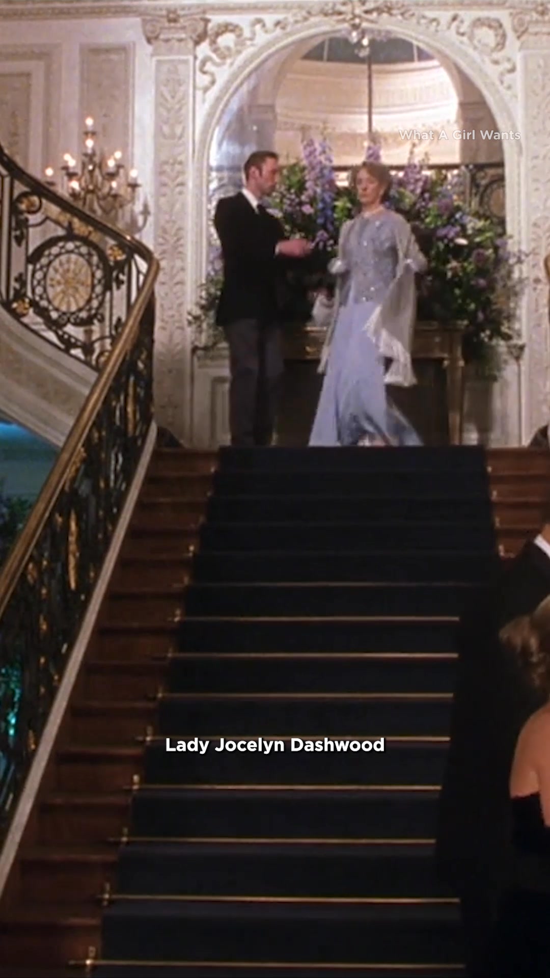 The dress, the announcement, the entrance in WHAT A GIRL WANTS = perfection. 🙌 Happy 40th Birthday to Amanda Bynes. | Warner Bros. Pictures