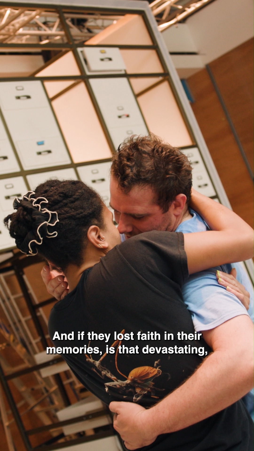 What is LOST ATOMS about? The cast and company of Frantic Assembly's ...