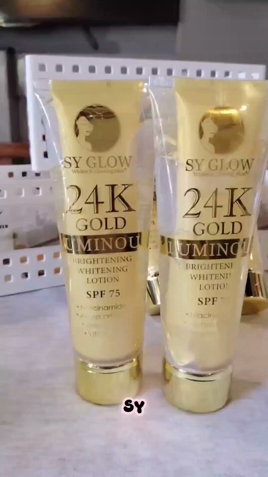 glutathione 24k lotion SY Glow? More like instant glow! ✨💜, Packed with Niacinamide, Glutathione, Alpha Arbutin, and Vitamin E — brightening squad, assemble! , SPF 80? Yes, bestie! ☀️ Sun protection + whitening in one. Micro Ingredients Glutathione 1,000mg, Pharmaceutical grade Size:10/10mg