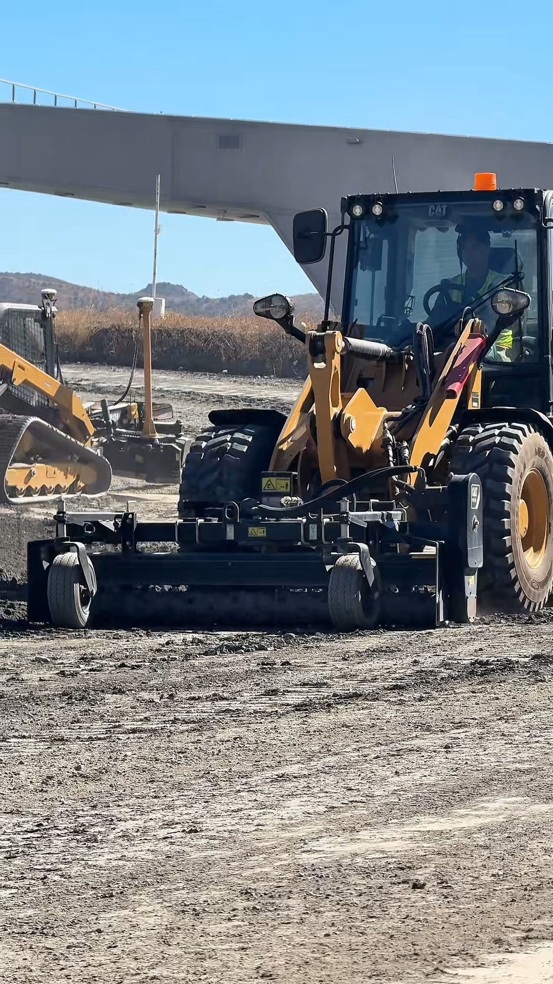 Five things you can do with the the Power Box Rake. ⬇️ 1️⃣ Land ...