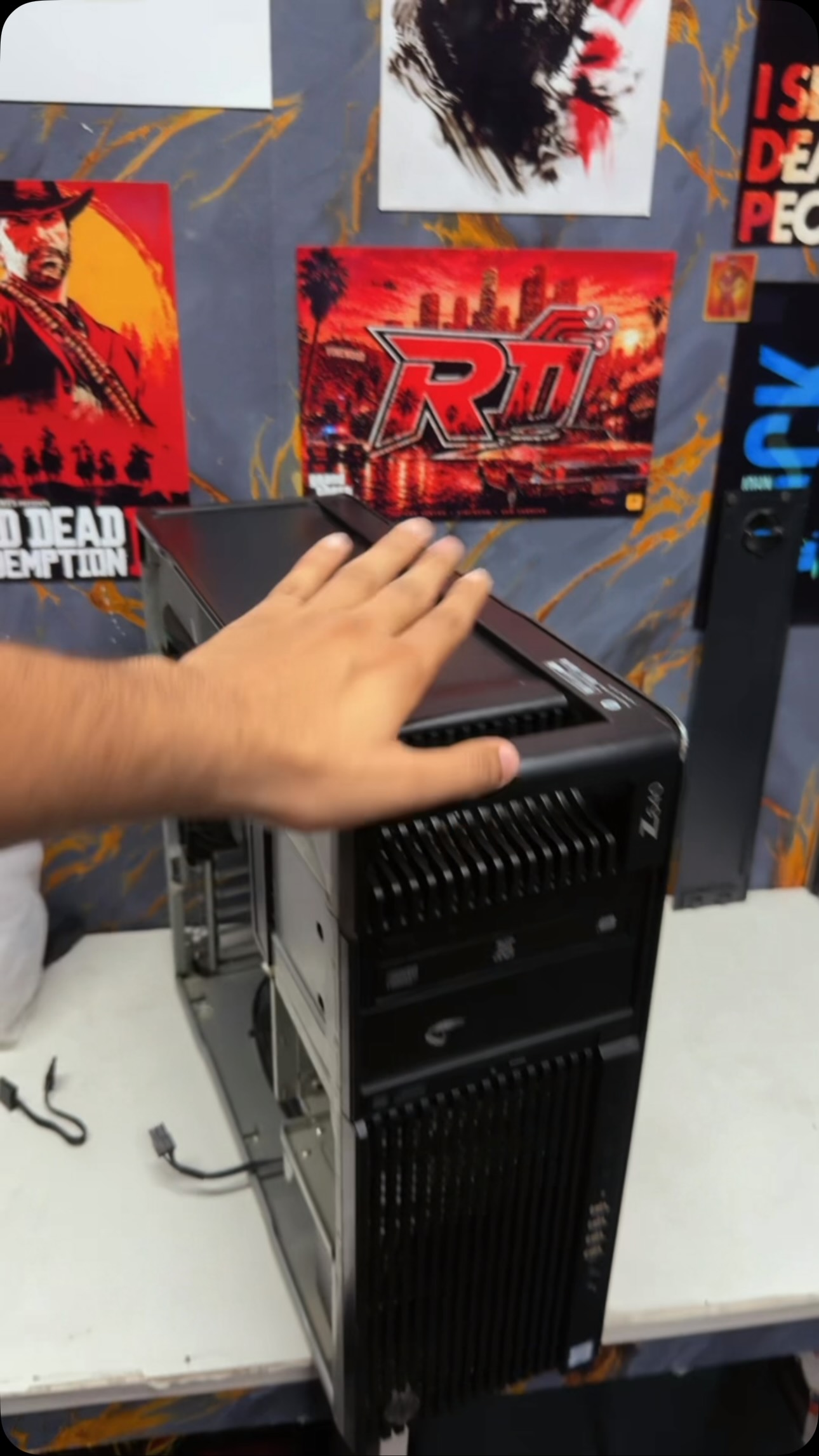 What does Error core 932 warning on HP Z640 workstation mean and