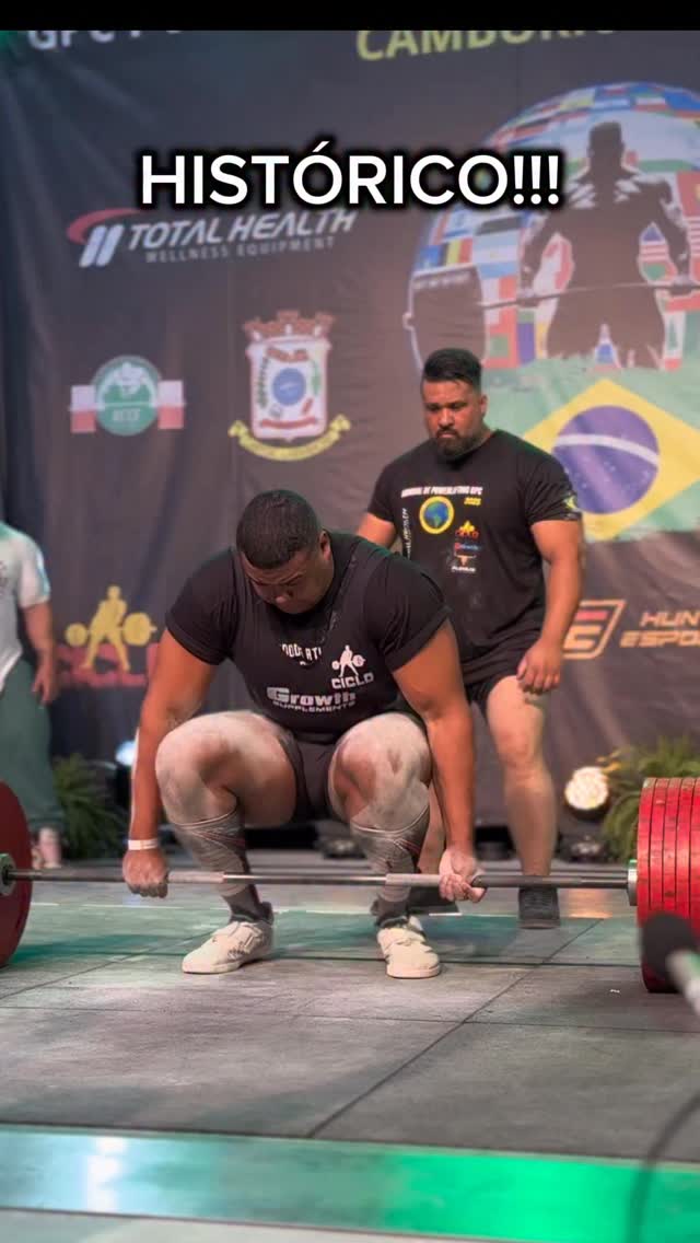 390KG DE BITELO!!! @bitelonatural 🎥 @edsonlifts #powerlifting #workout ...