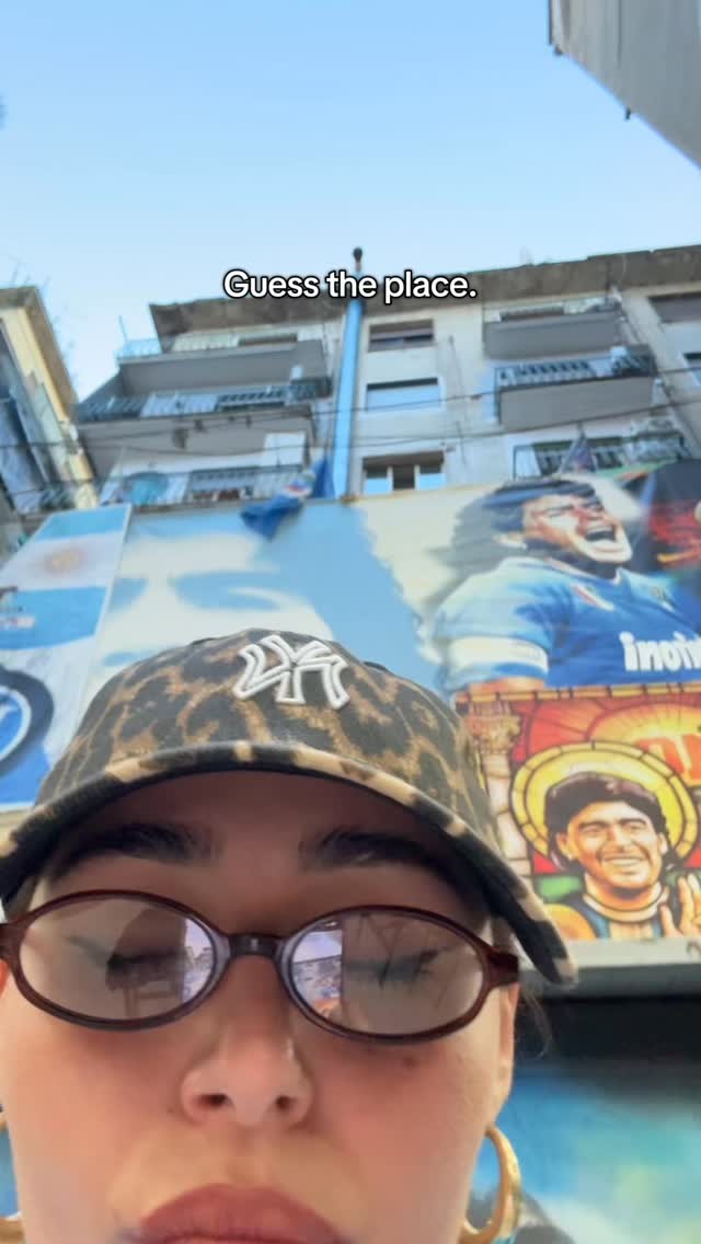 I bet you can’t muahahhaah😜🌶️ #football #maradona #naples #alessandra # ...