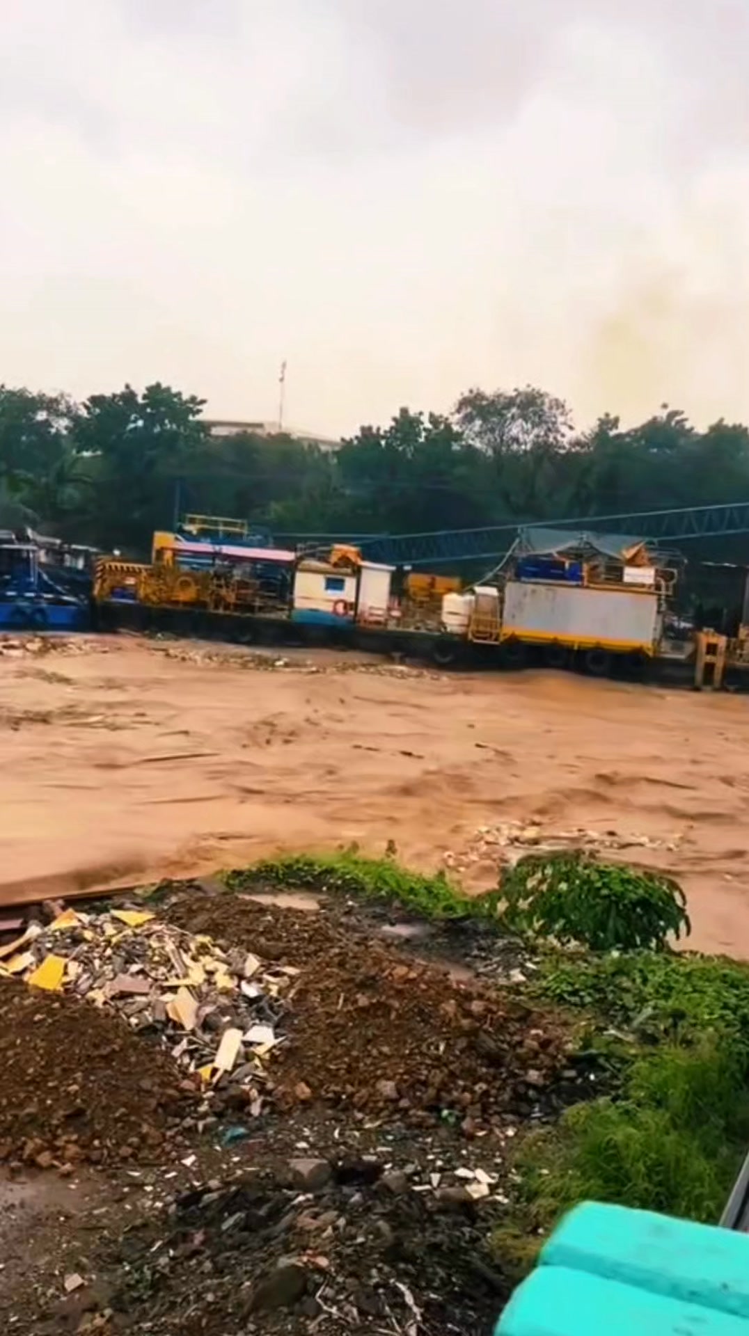 Consequences of floods #shipping #slap #boat #boatman #runningshoes # ...
