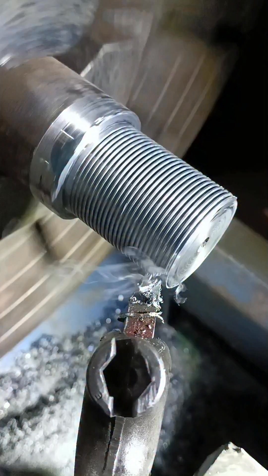 Bolt and Nut threading , 2.0mm number of thread #V-threadtype ...