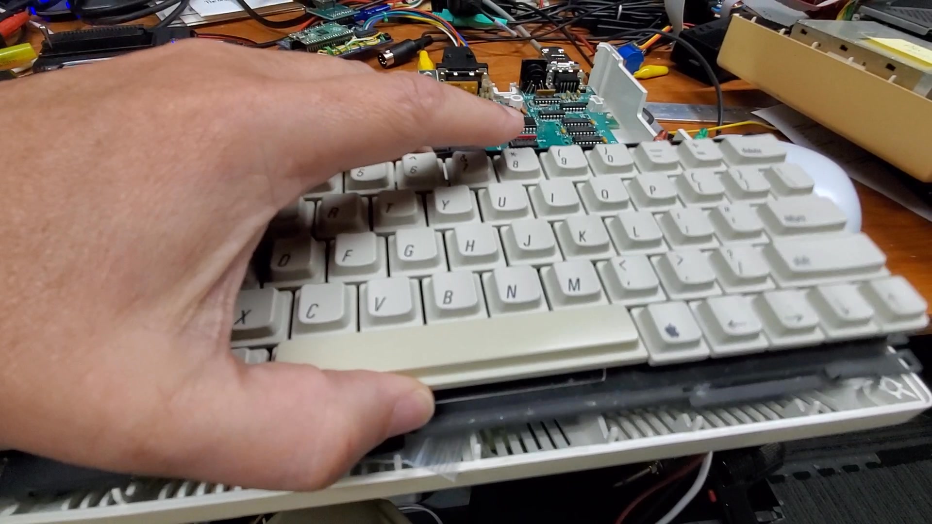 A2s4000 running on original Apple IIc