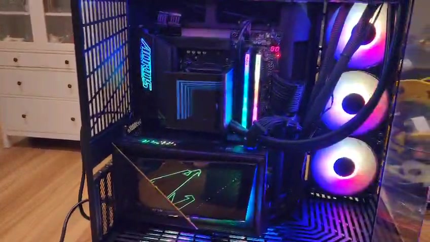 Pc, Gaming, Setups, and building advice. | Very happy with this build i ...