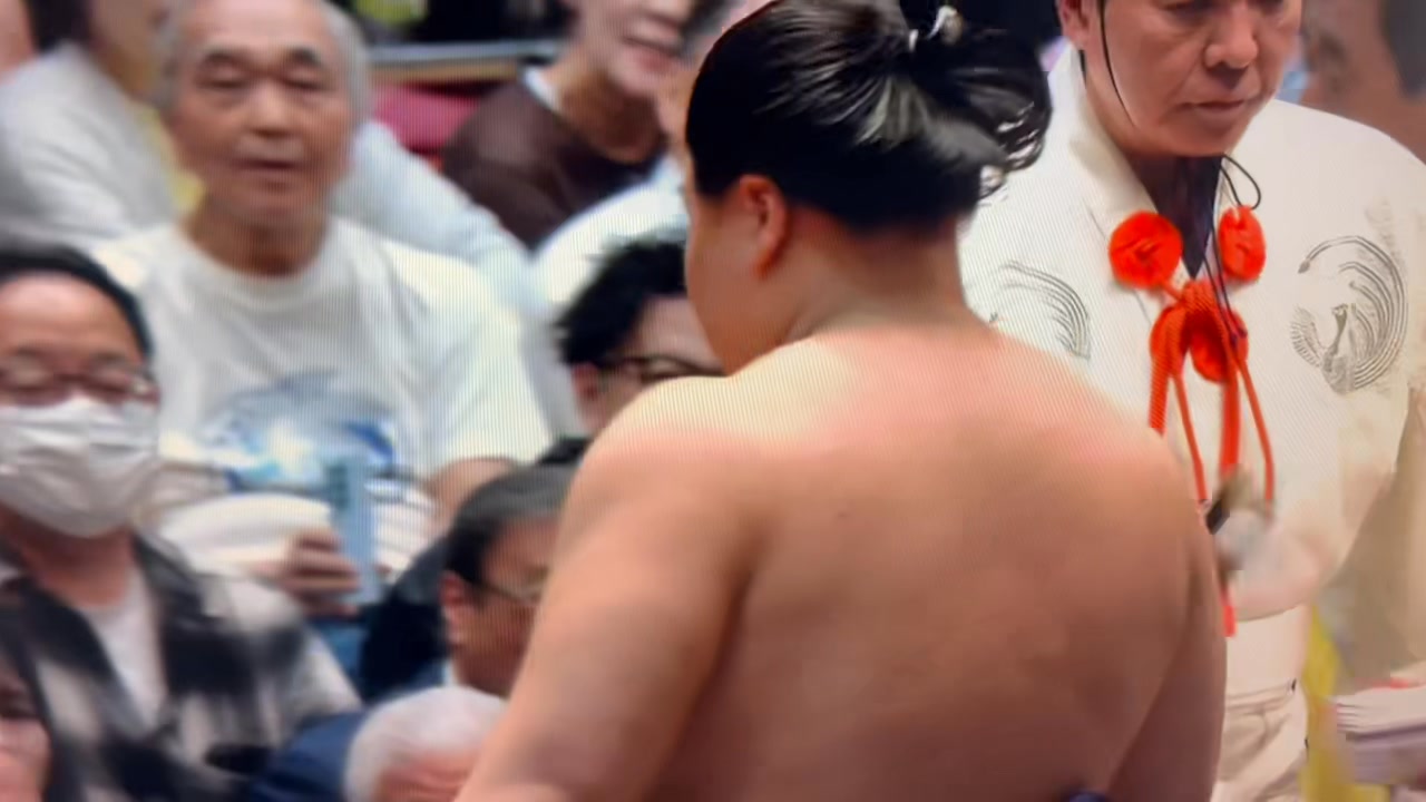 5月場所 13日目 義ノ富士 vs 宇良 | SUMO (大相撲）
