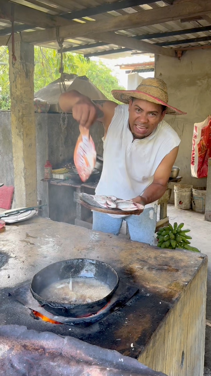 La jornada más BRUTAL en el campo: pesca salvaje, papoche y el banquete ...