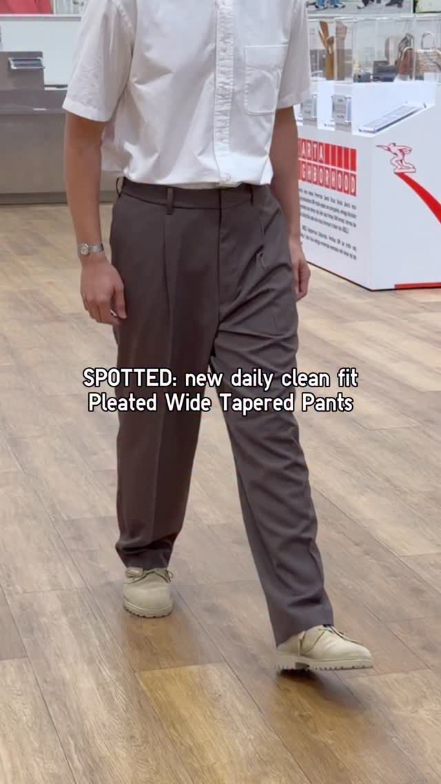 One of the best Pleated Wide Pants every man should have in the