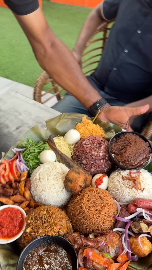 Would you pay 550 cedis for this rice platter? How many people would ...