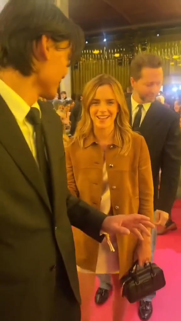 Beautiful actress, Emma Watson, Paris! | Ionel Dragan | Facebook