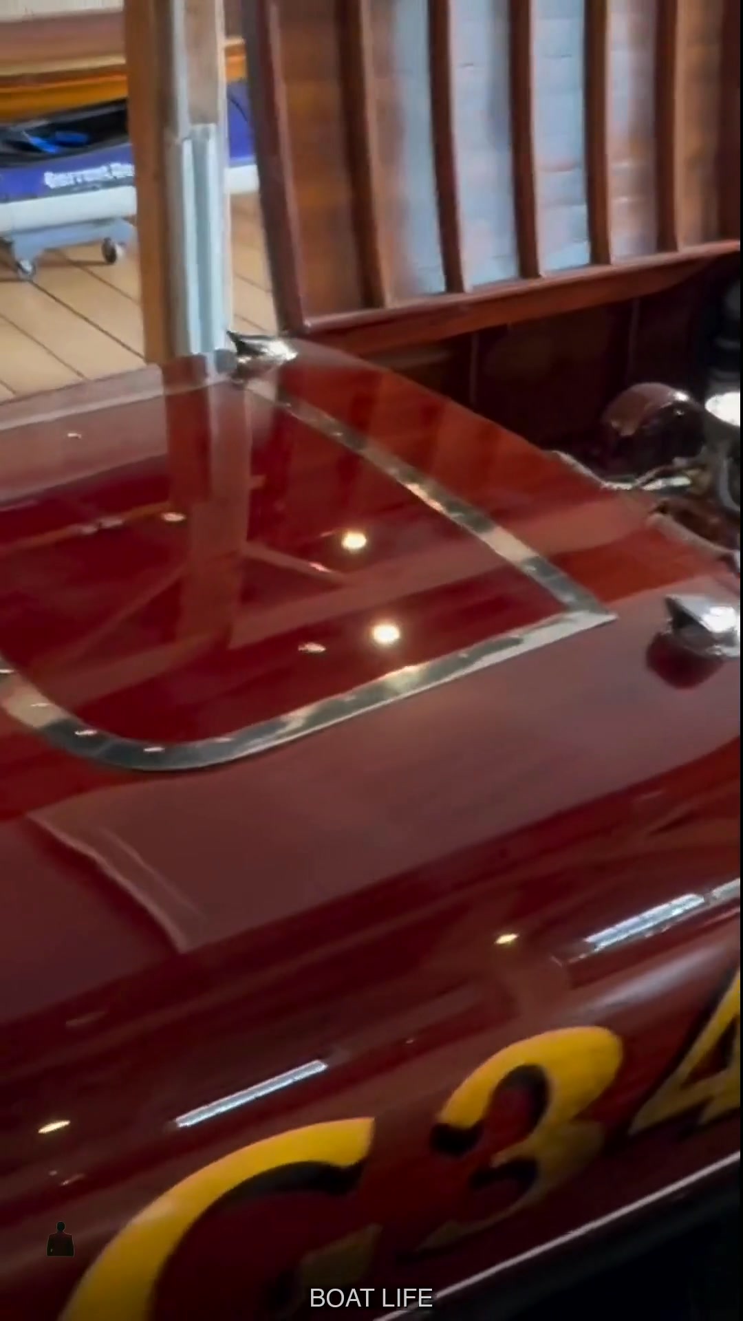 Baby Bootlegger 30' A Gold Cup winner designed by George Crouch. One of ...