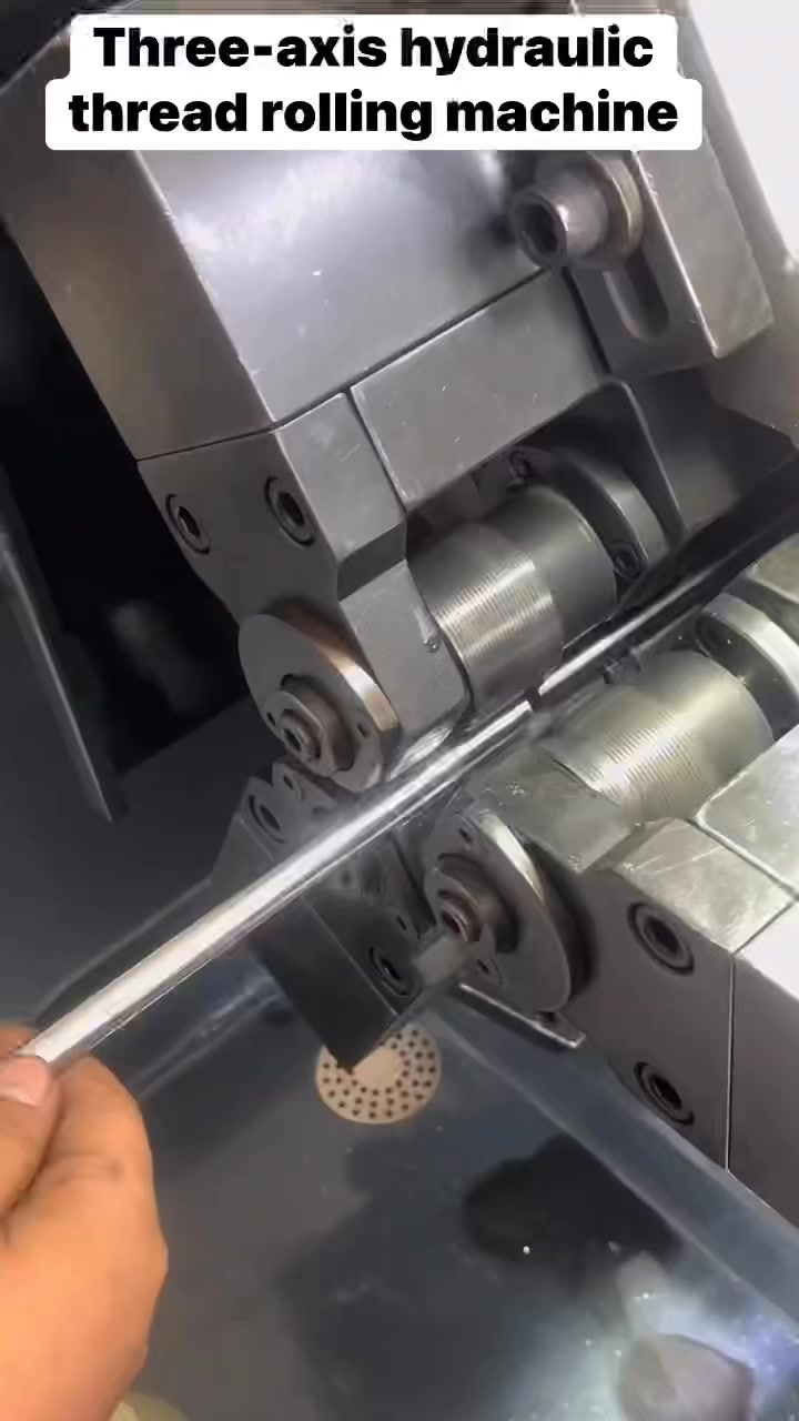 Three-axis hydraulic thread rolling machine | Lv Han | Facebook