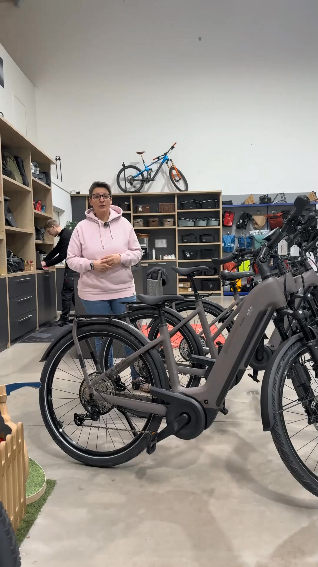 ladegerät für zündapp e bike GO SOLID! kompatibel mit Z101 E-Bike City Sport & Freizeit Rhabarber schälen: Eine einfache Category:E Bike_Zoom 188NS AMS Travel 80mm Farbe:caramel
