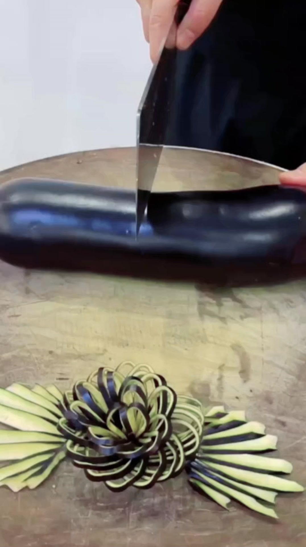 Knife Skills How To Cut Eggplants: Master Perfect Slices Fast