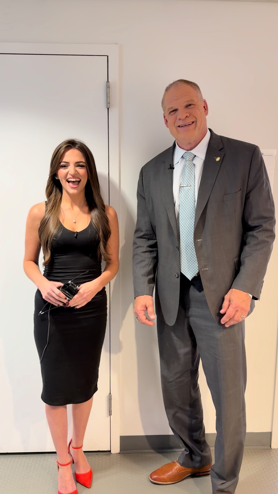 Who thinks Brianna Lyman could take on Glenn Jacobs? Find out tonight ...