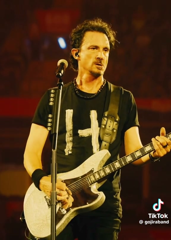17 years ago today, G3: Live in Tokyo was released! Joe Satriani