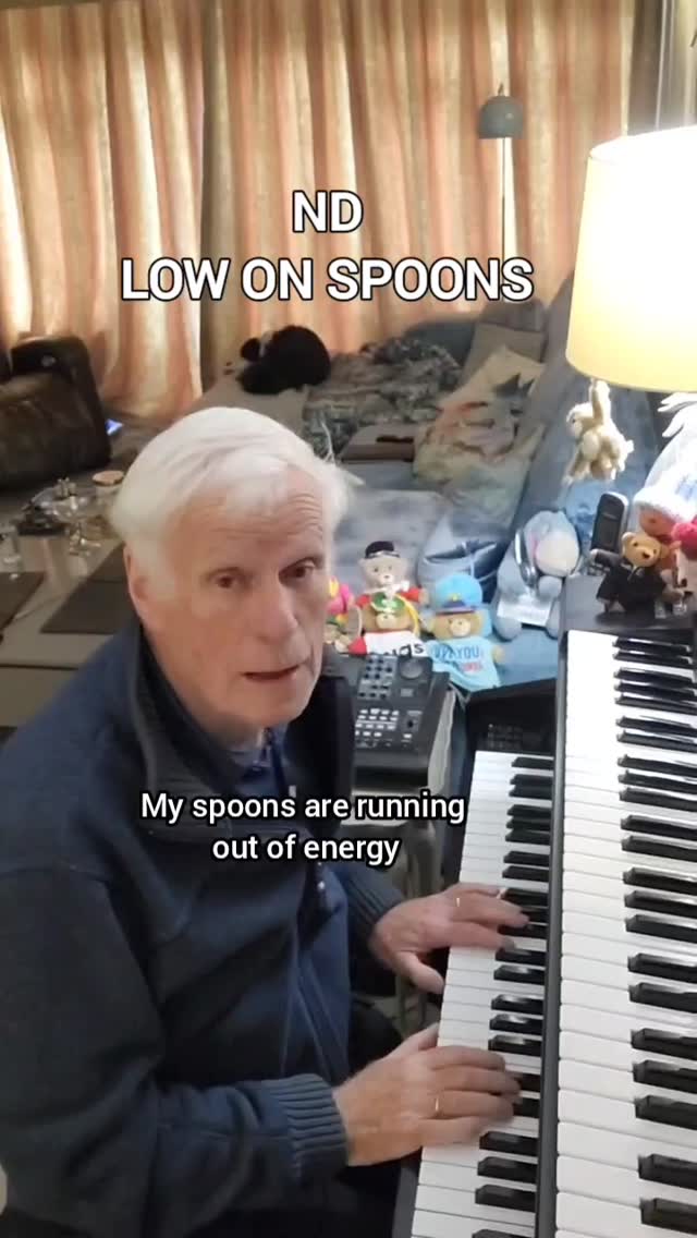 #pianoplayer #piano #neurodivergent | Ian Rae - On the Piano