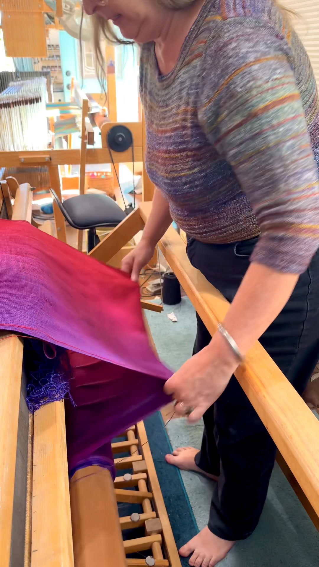 I cut the napkins off of the loom this afternoon! Next stop, wet ...