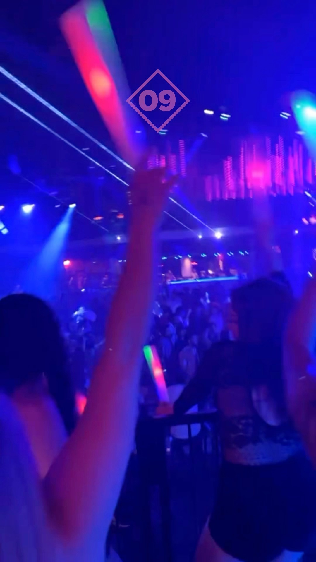 VIERNES DE TRAVESURAS🔥 ¡ELLAS GRATIS HASTA 11PM! 💃🔥, ESCAPADE CLUB 2009, 📍10707 FINNELL ST